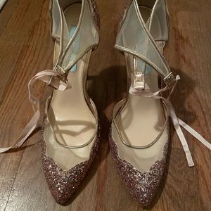 Betsy Johnson blue bottomed rose gold pink heels never worn
